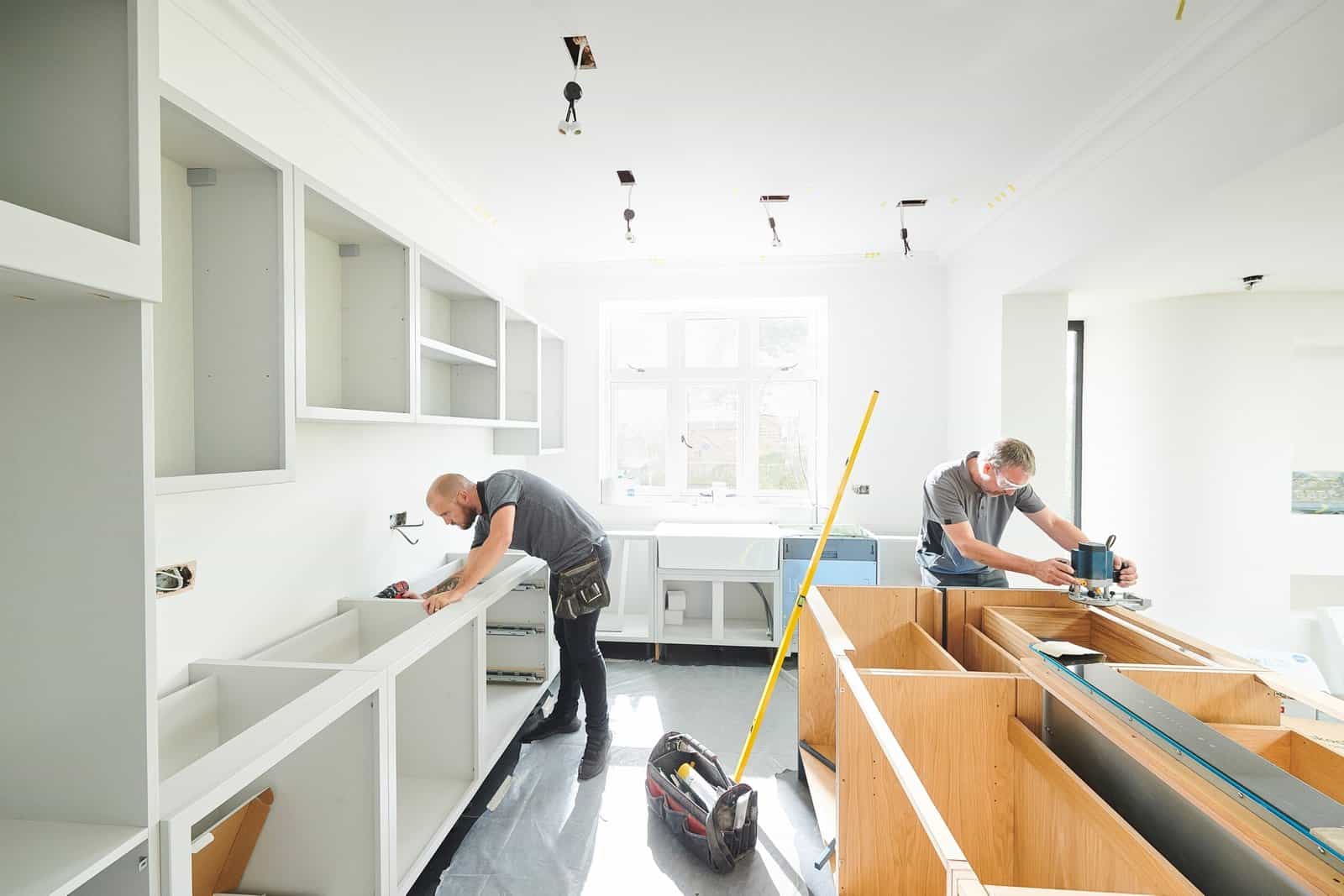 Custom kitchen cabinets installation