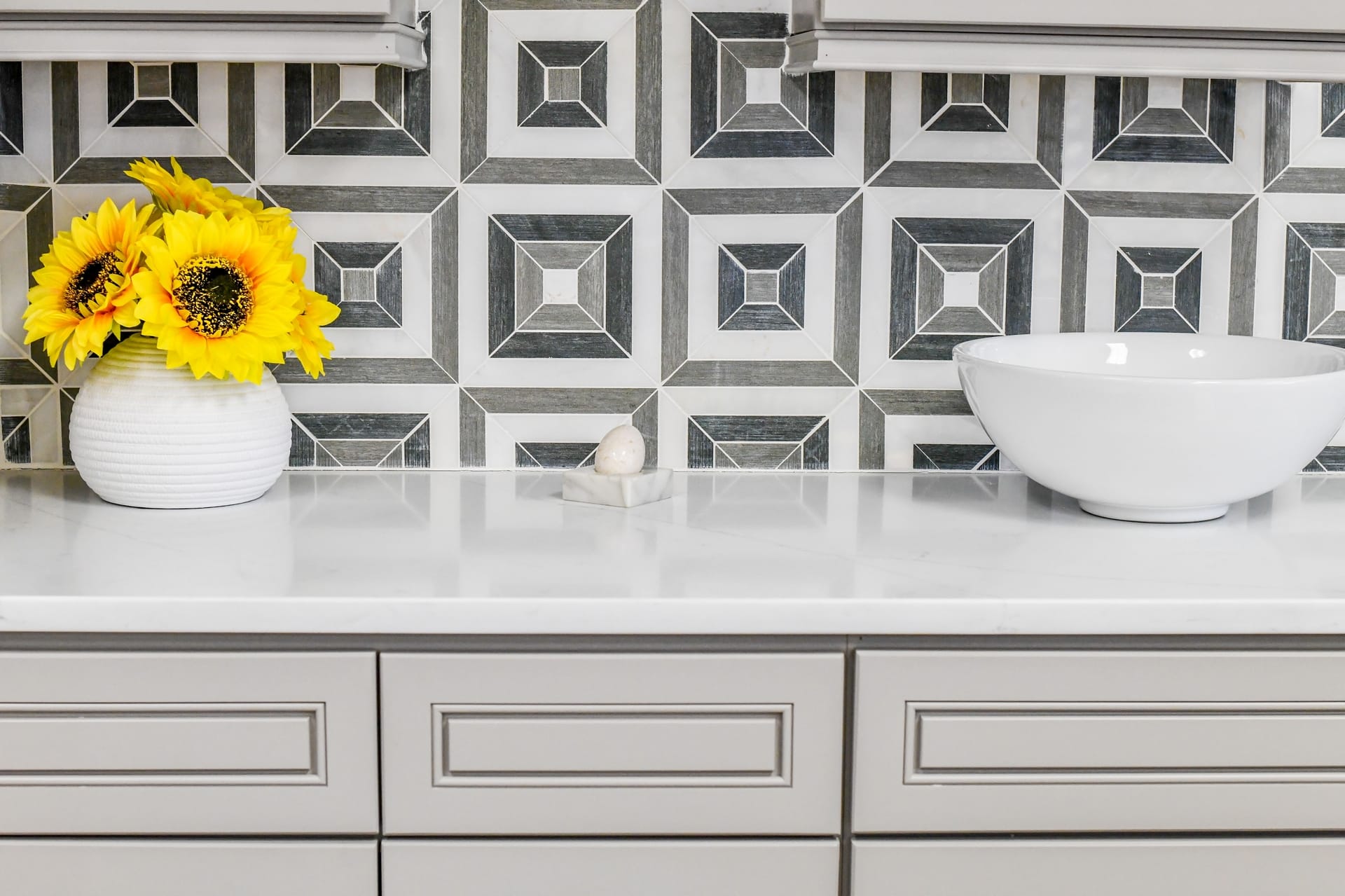 Backsplash tiles